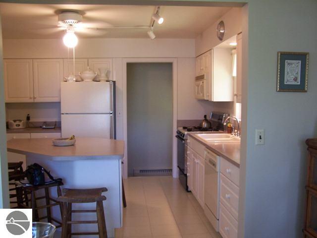 1037 North Three Mile Road Traverse City, MI 49696 - Photo 6 of 9 1649481-5.JPG