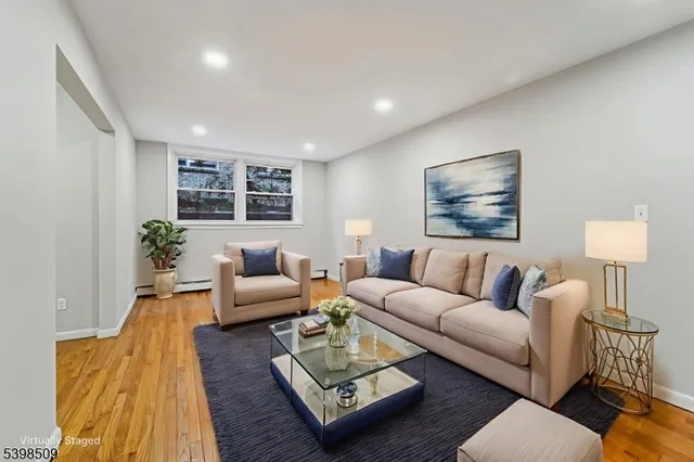 $1,750 | 357 Franklin Street, Bloomfield, NJ 07003