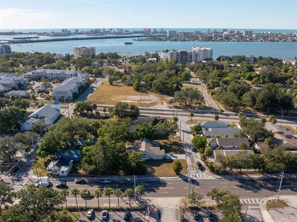 $99,999 | 717 Nicholson Street, Clearwater, FL 33755