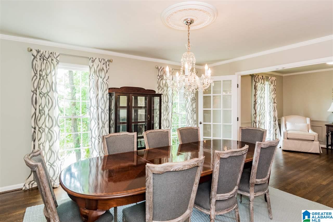 3016 Ryecroft Road Mountain Brook, AL 35223 - Photo 3 of 33