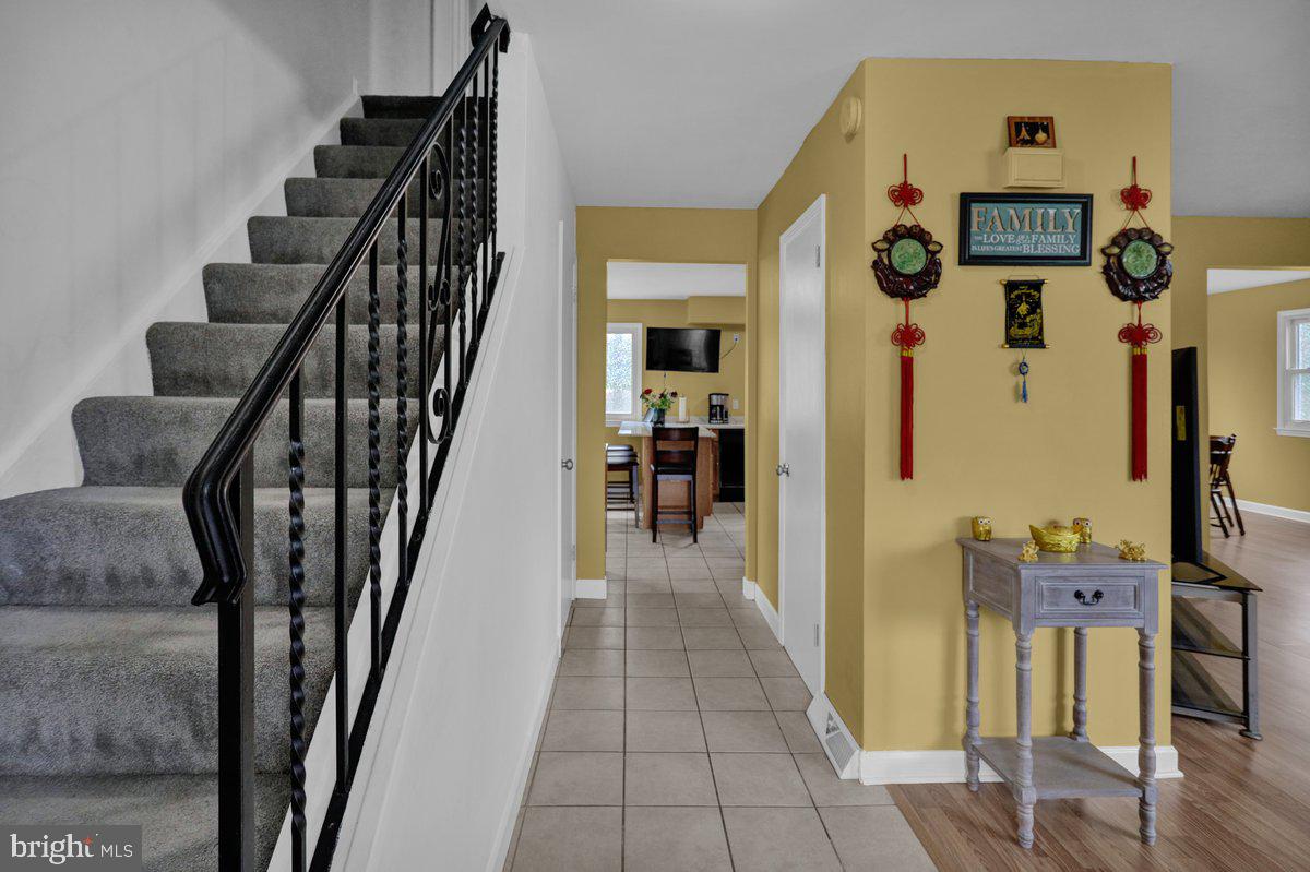 909 Farmdale Road Mount Joy, PA 17552 - Photo 16 of 32