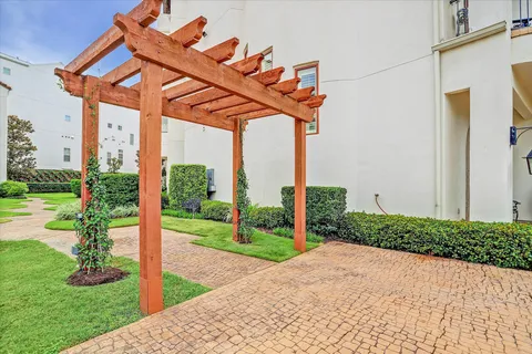 $625,000 | 5213 Feagan Street, Unit A, Houston, TX 77007