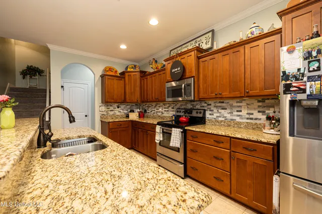 $414,000 | 1668 Farindale Cove, Nesbit, MS 38651