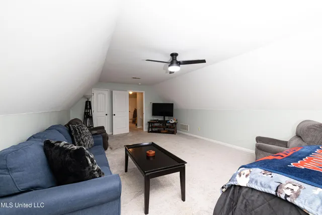 $414,000 | 1668 Farindale Cove, Nesbit, MS 38651