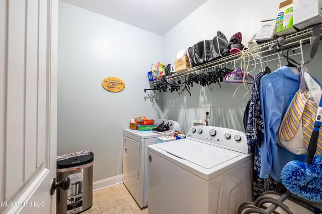 $414,000 | 1668 Farindale Cove, Nesbit, MS 38651