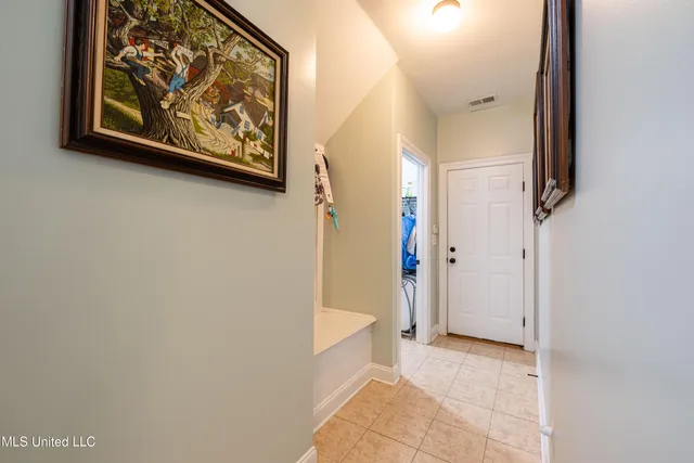 $414,000 | 1668 Farindale Cove, Nesbit, MS 38651