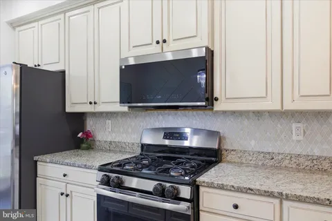 $420,000 | 621 Ravenwood Drive, Glen Burnie, MD 21060