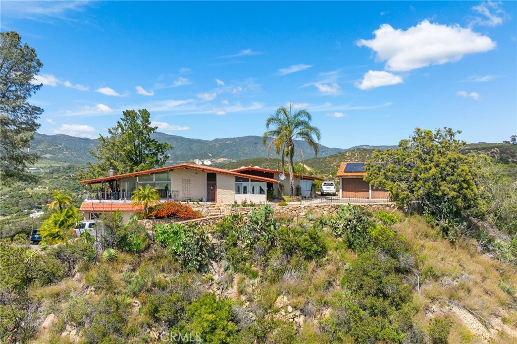 39435 De Luz Road Fallbrook, CA 92028 - Photo 13 of 36