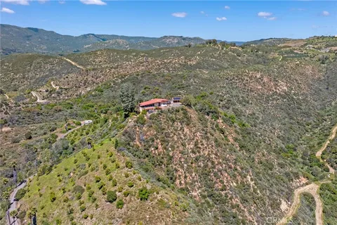 $925,000 | 39435 De Luz Road, Fallbrook, CA 92028
