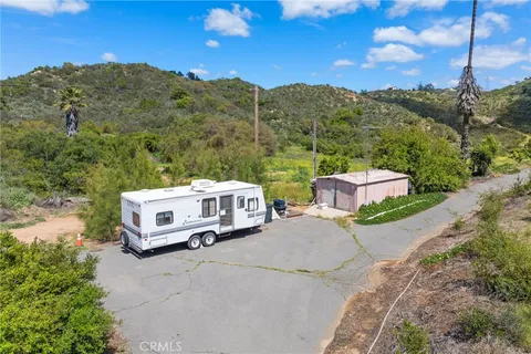 $925,000 | 39435 De Luz Road, Fallbrook, CA 92028