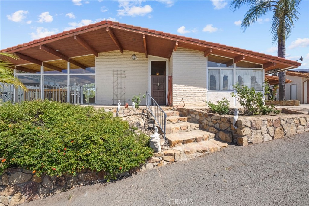 39435 De Luz Road Fallbrook, CA 92028 - Photo 10 of 36