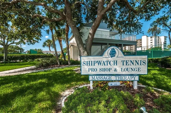 $3,500 | 11730 Shipwatch Drive, Unit 305, Largo, FL 33774