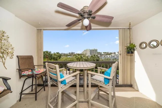 a view of a workspace with furniture