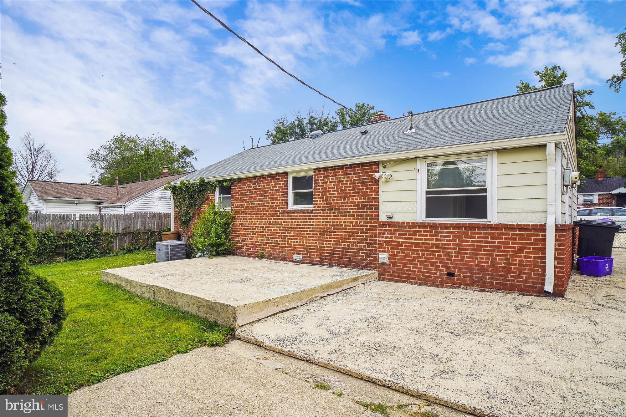 2912 Weisman Road Silver Spring, MD 20902 - Photo 6 of 40 Back Elevation