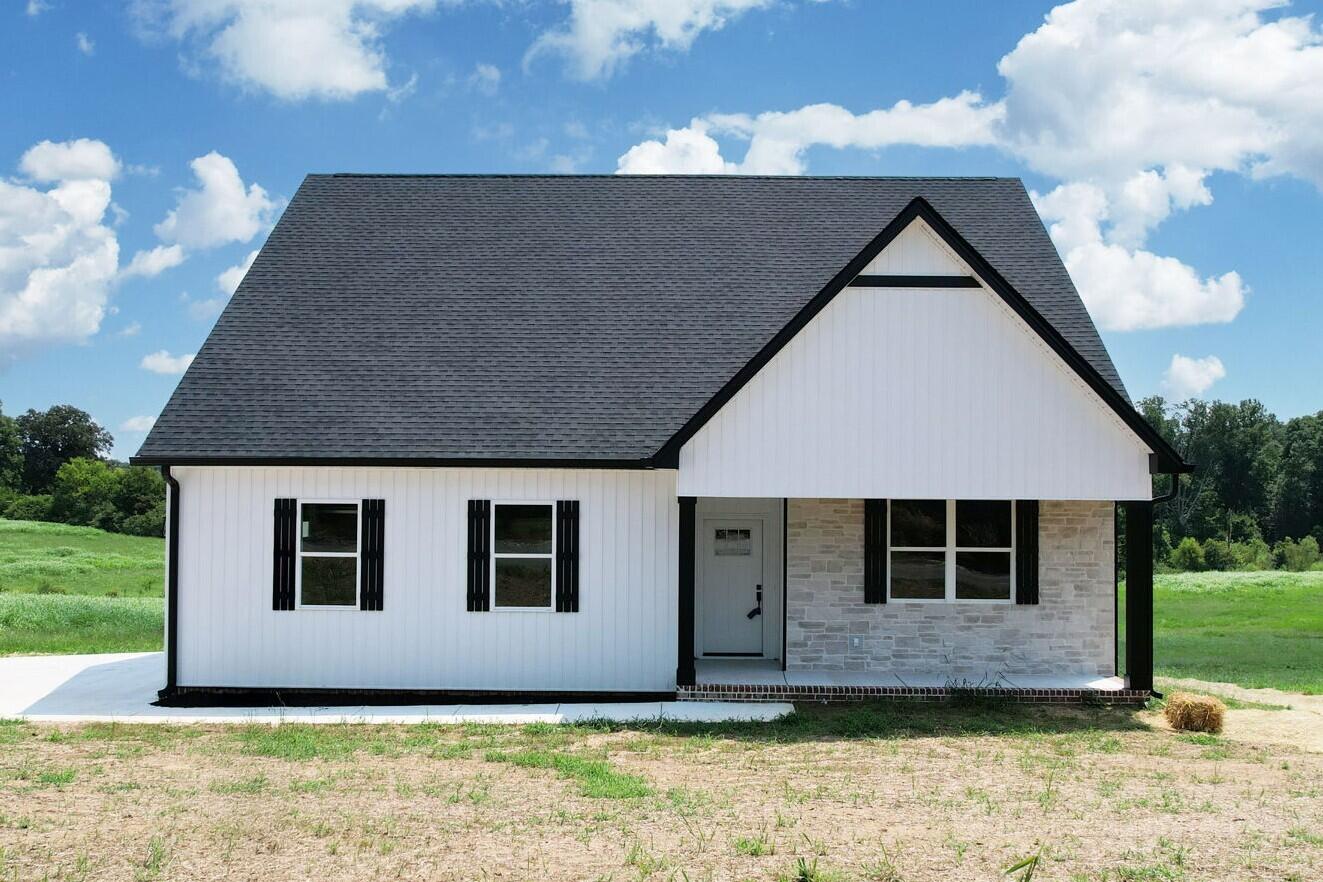 5301 Trewhitt Road Southeast Cleveland, TN 37323 - Photo 1 of 39 01-web-or-mls-DJI_0059