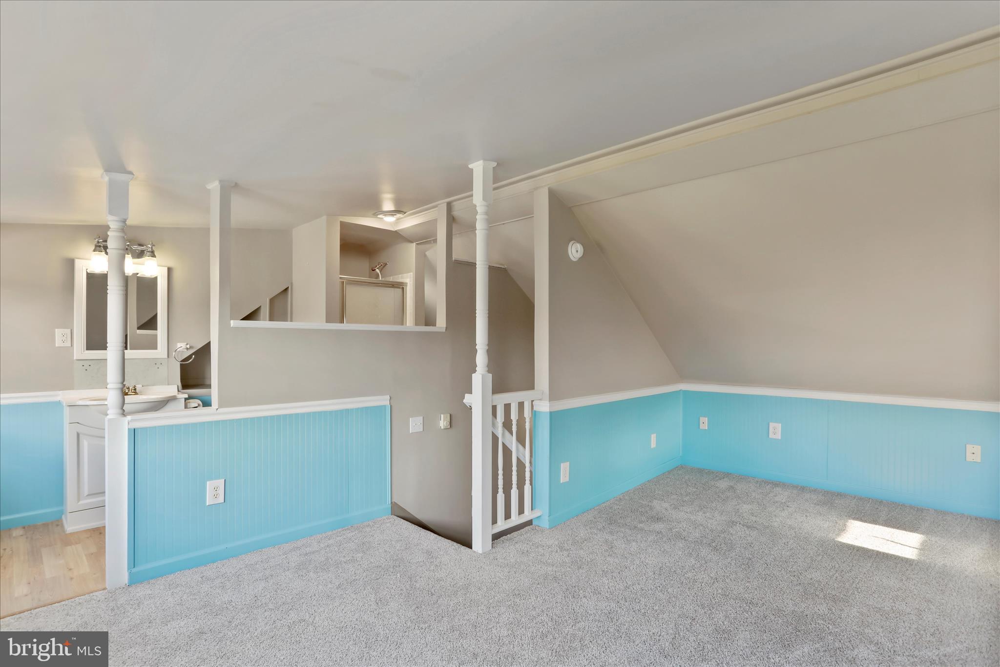 21938 Durberry Road Smithsburg, MD 21783 - Photo 31 of 55 a view of a kitchen with furniture and an empty room