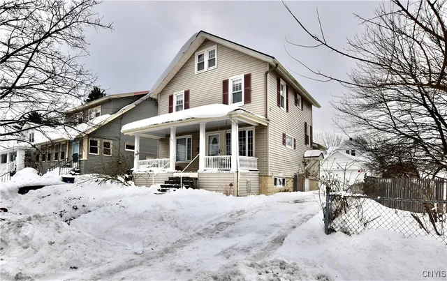 $184,999 | 709 Darlington Road, Syracuse, NY 13208
