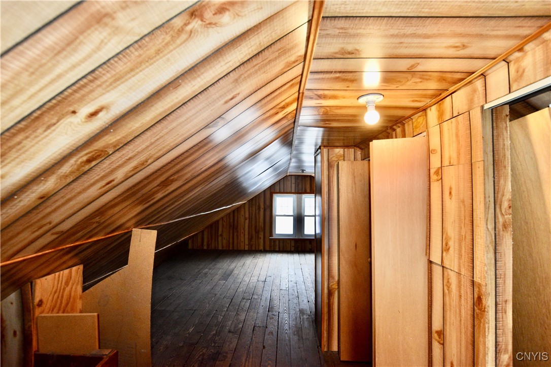 709 Darlington Road Syracuse, NY 13208 - Photo 21 of 26