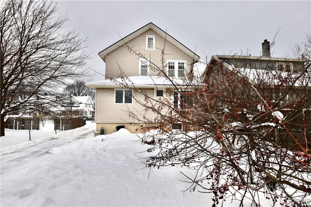 709 Darlington Road Syracuse, NY 13208 - Photo 23 of 26