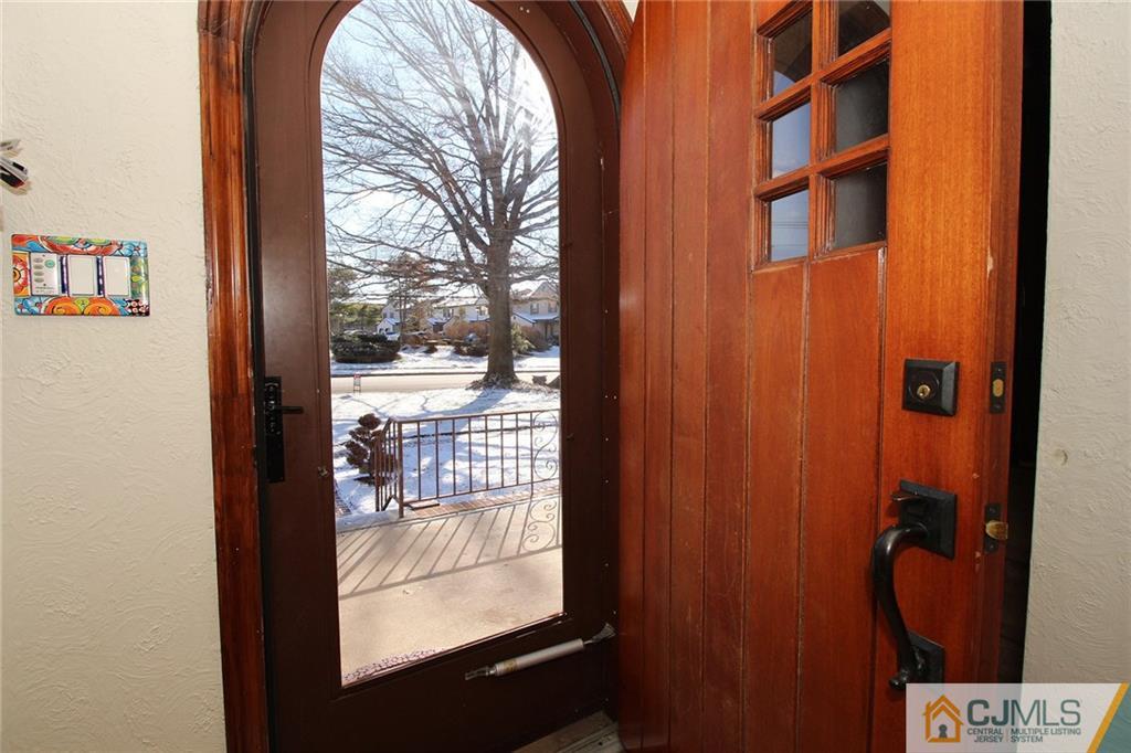 130 Ethel Road Edison, NJ 08817 - Photo 5 of 25