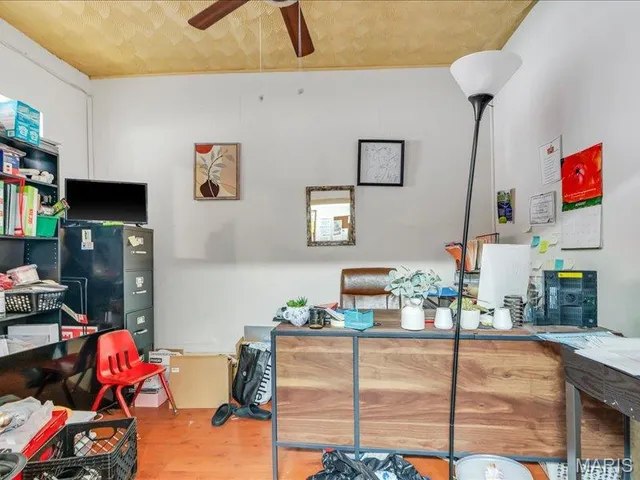 $250,000 | 8035 North Broadway, St. Louis, MO 63147