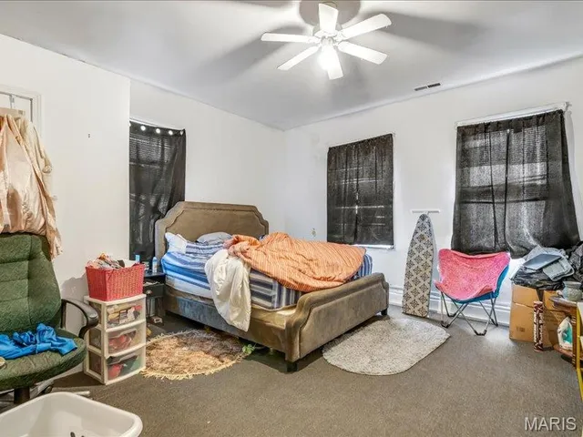 $250,000 | 8035 North Broadway, St. Louis, MO 63147