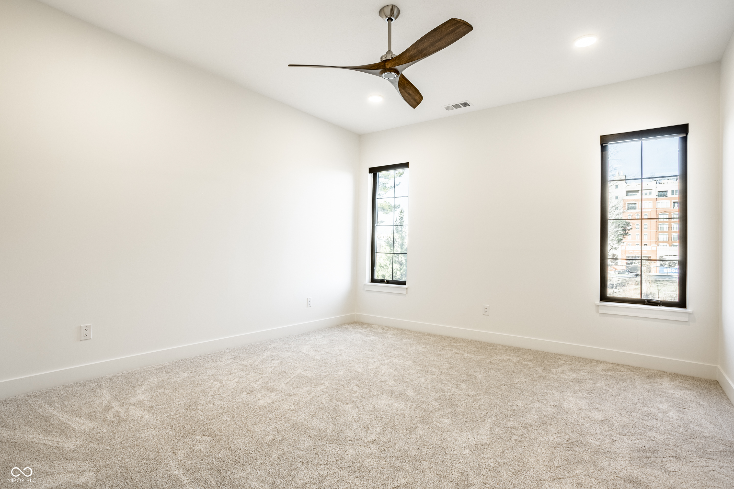 728 Pawnee Road, Unit 2N Carmel, IN 46032 - Photo 32 of 46