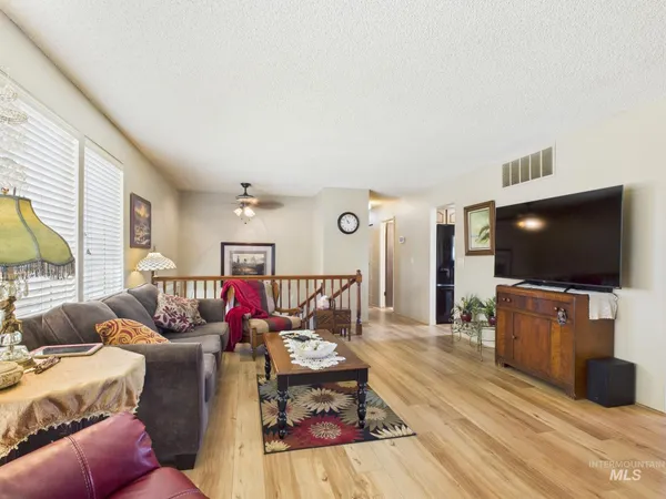 $480,000 | 3585 Country Club Drive, Lewiston, ID 83501