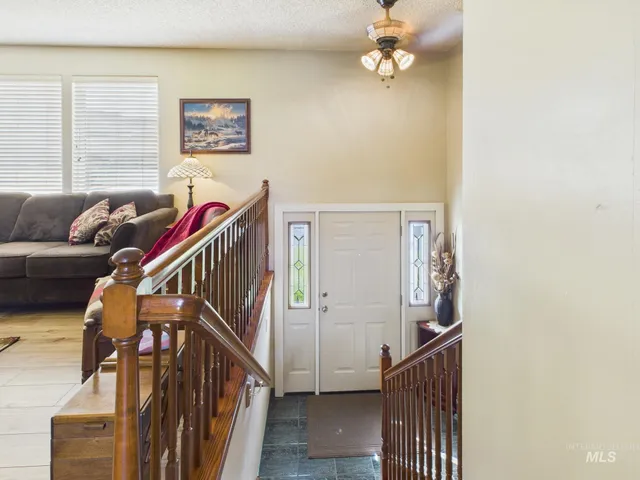 $480,000 | 3585 Country Club Drive, Lewiston, ID 83501