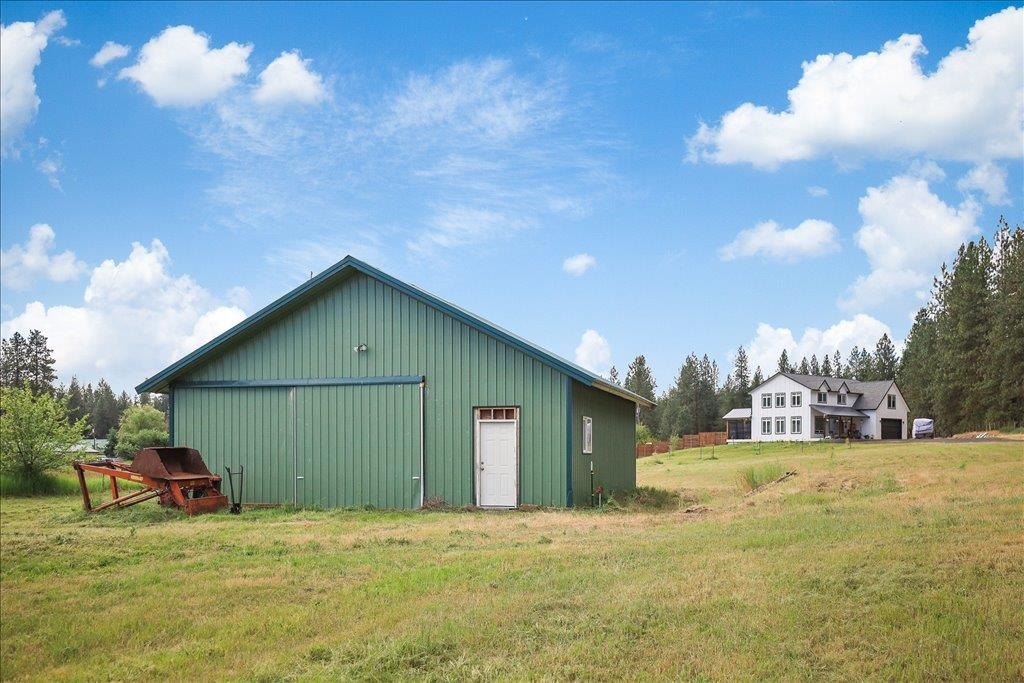 5710 East Greenbluff Road Colbert, WA 99005 - Photo 45 of 49