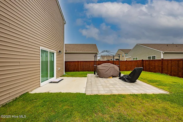 $2,600 | 410 Ginger Drive, New Bern, NC 28560