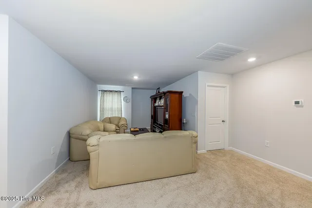 $2,600 | 410 Ginger Drive, New Bern, NC 28560