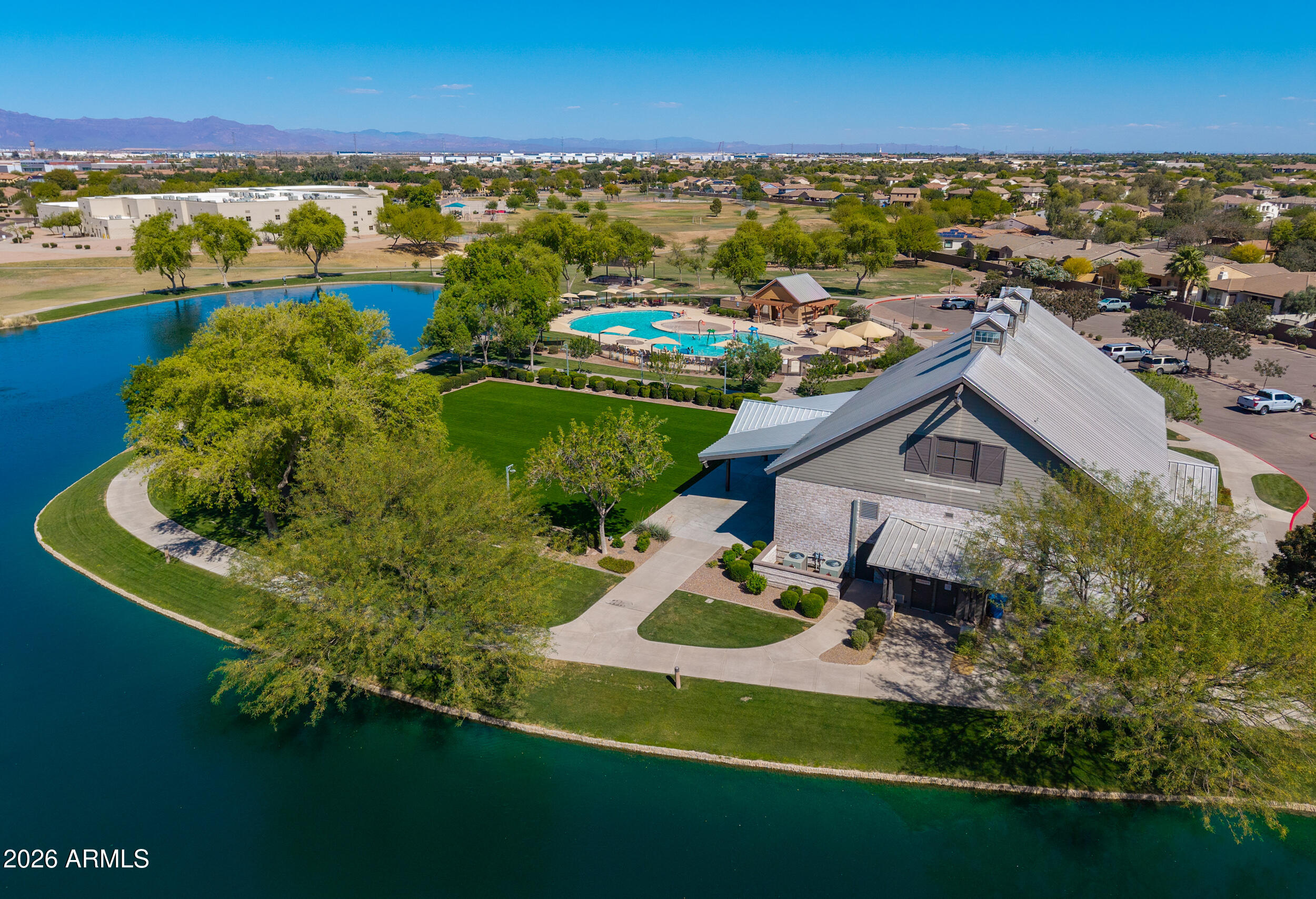 4575 East Waterman Street Gilbert, AZ 85297 - Photo 47 of 48 Beautiful amenities