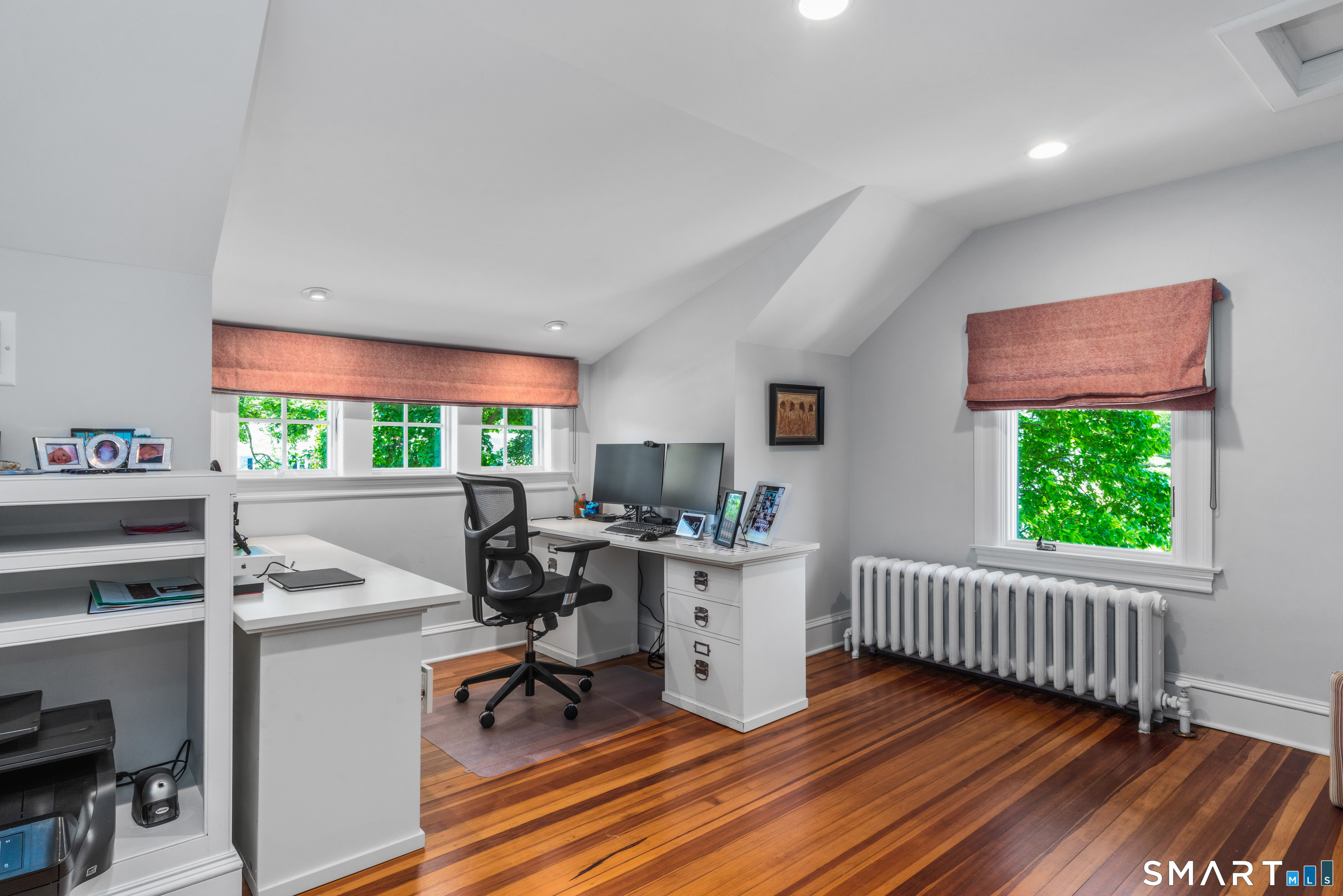 22 Ridgewood Road West Hartford, CT 06107 - Photo 32 of 35