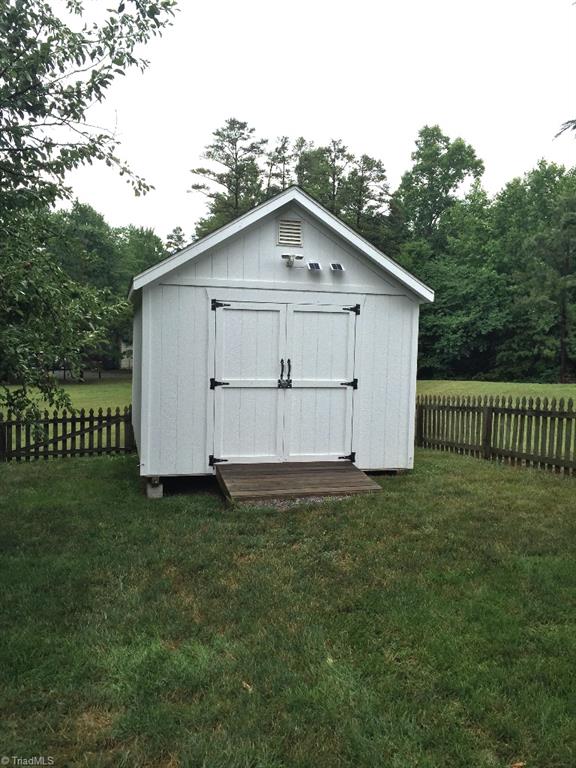 166 High Meadows Road Advance, NC 27006 - Photo 19 of 24 Gallery Image 19