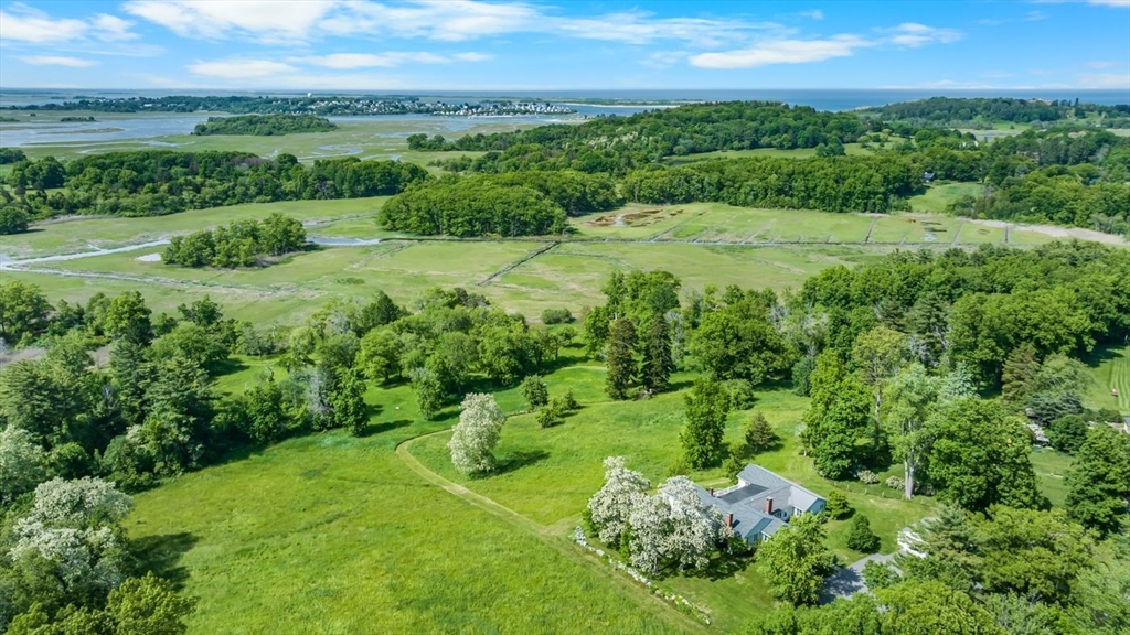 158 Argilla Road Ipswich, MA 01938 - Photo 2 of 27