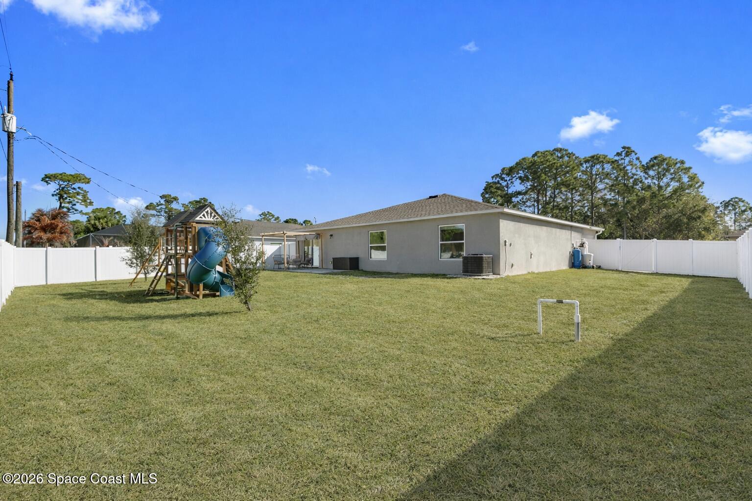 2926 Tishman Road Southeast Palm Bay, FL 32909 - Photo 24 of 29 Backyard2