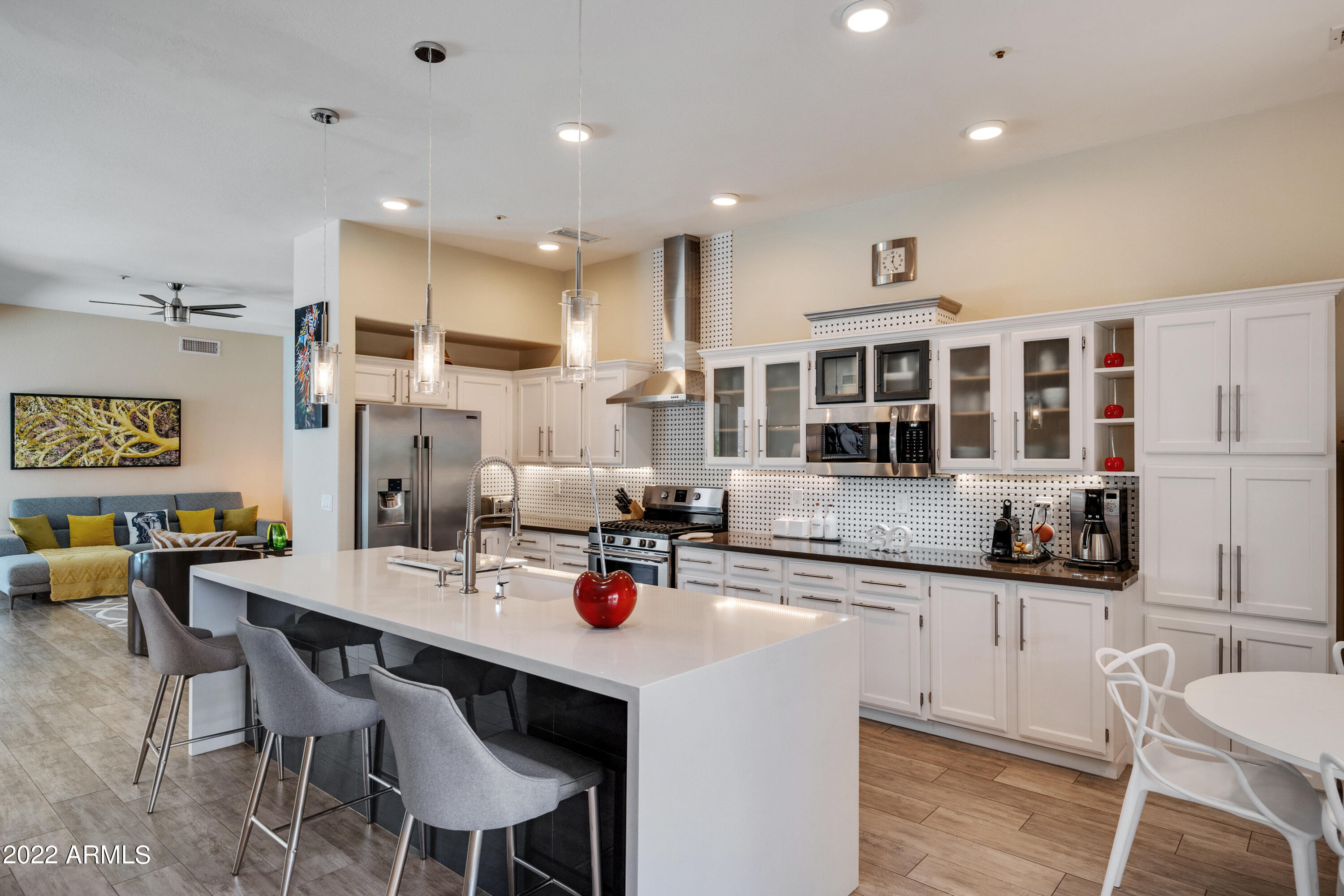 12904 North 93rd Way Scottsdale, AZ 85260 - Photo 3 of 25 Spacious Kitchen