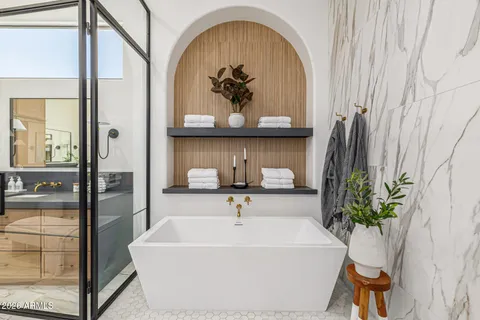 $3,895,000 | 2564 East Teakwood Place, Chandler, AZ 85249