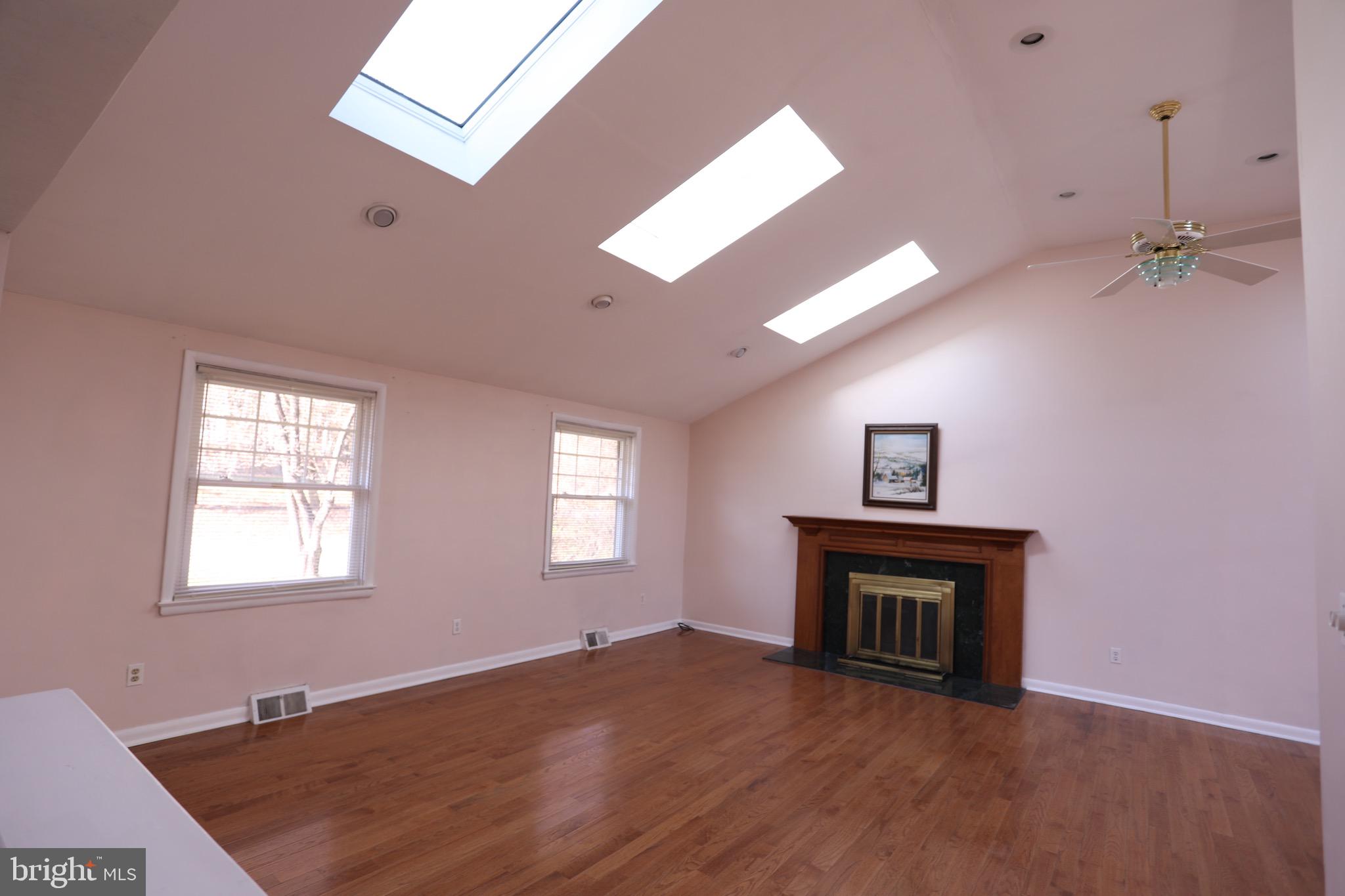 1443 Valley Forge Road Wayne, PA 19087 - Photo 5 of 42