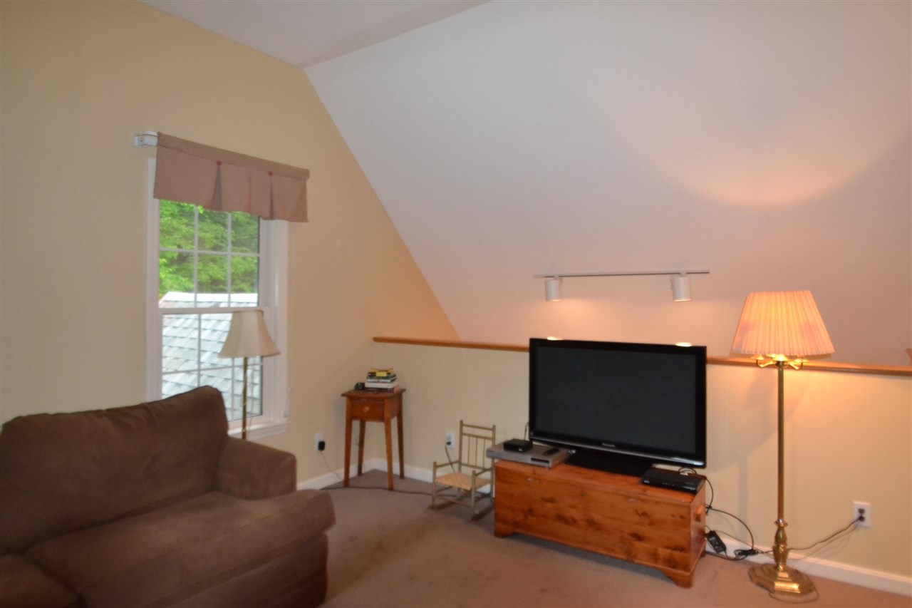 34 Stratham Green Road, Unit 34 Stratham, NH 03885 - Photo 16 of 25 Gallery Image 16