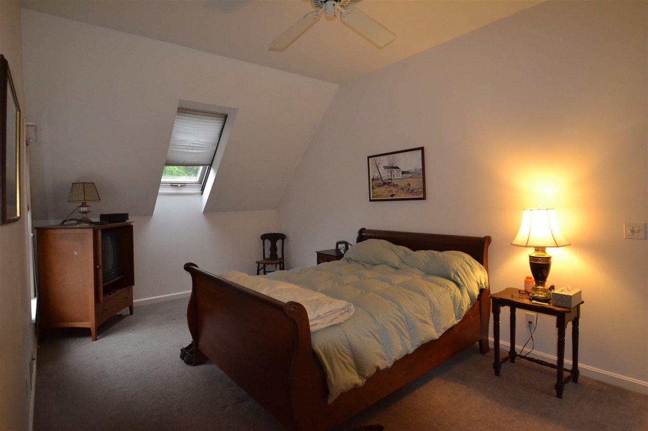 34 Stratham Green Road, Unit 34 Stratham, NH 03885 - Photo 17 of 25 Gallery Image 17