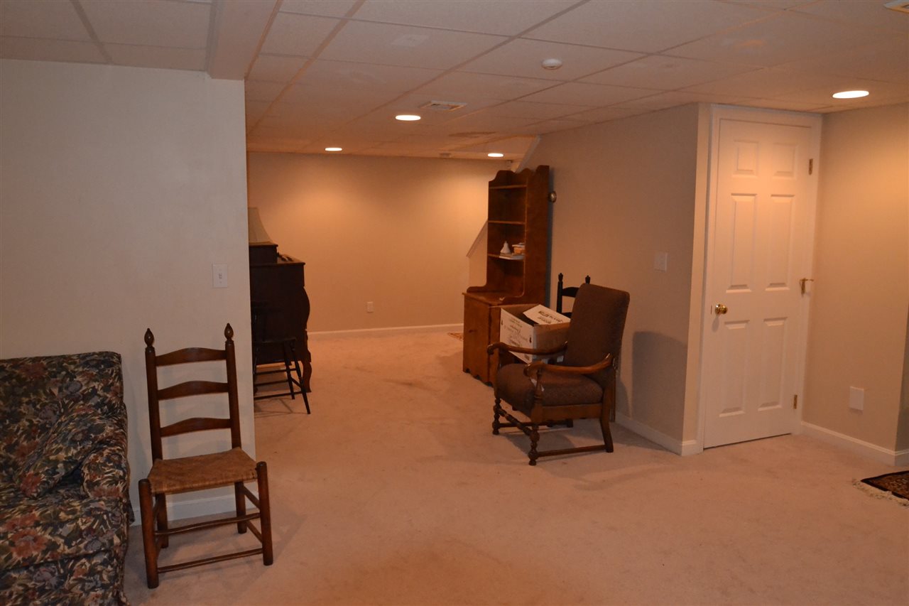 34 Stratham Green Road, Unit 34 Stratham, NH 03885 - Photo 23 of 25 Gallery Image 23