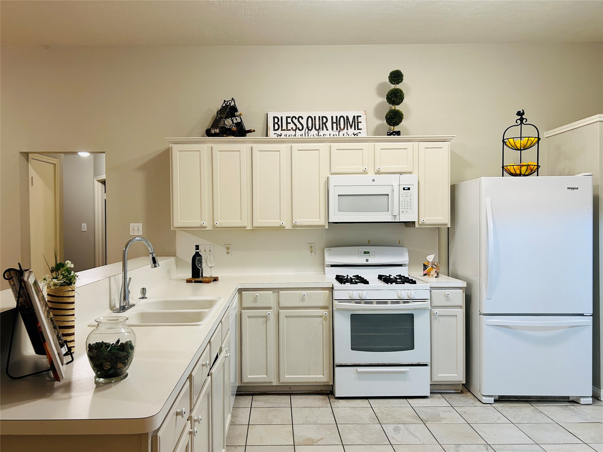 1404 Helmsley Drive Rosenberg, TX 77471 - Photo 11 of 25