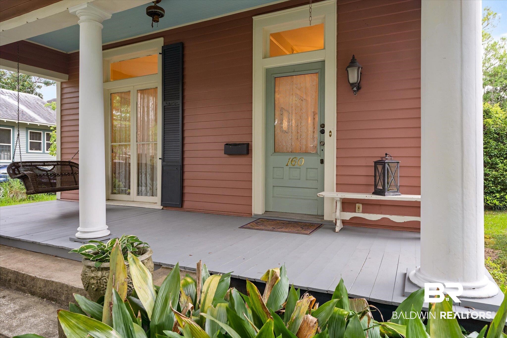 160 Houston Street Mobile, AL 36606 - Photo 4 of 36