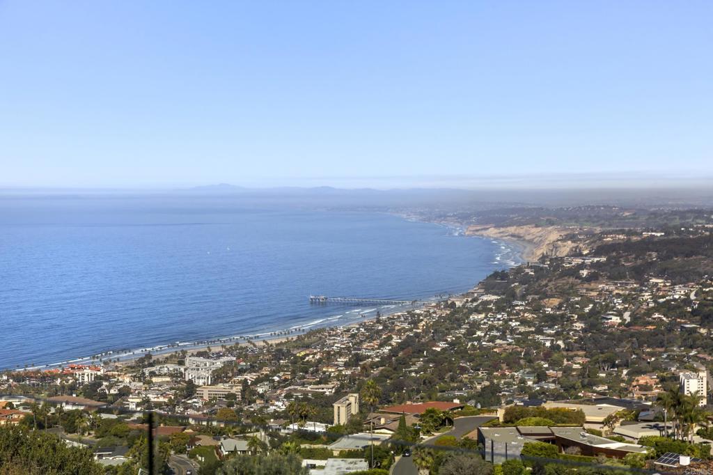 2082 Via Casa Alta La Jolla, CA 92037 - Photo 11 of 19