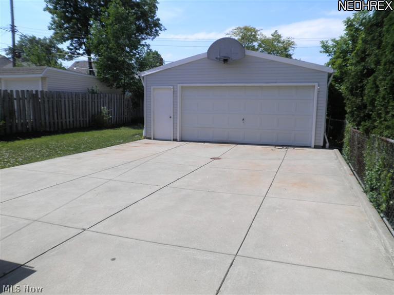 11611 Chester Road Garfield Heights, OH 44125 - Photo 18 of 18 Gallery Image 18