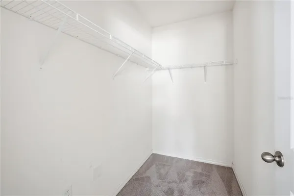 $2,350 | 5217 Hillside Meadow Place, Tampa, FL 33610