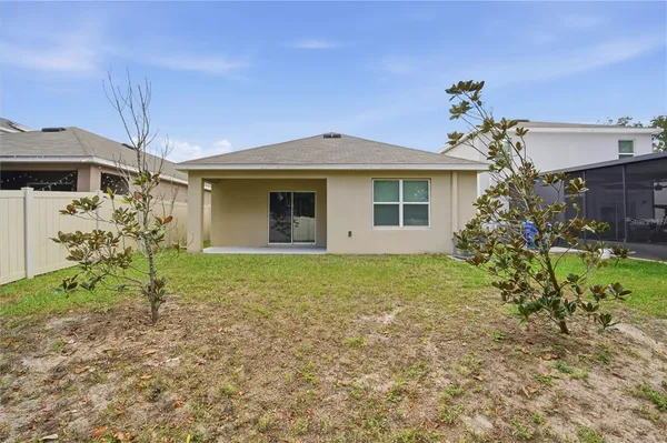 $2,350 | 5217 Hillside Meadow Place, Tampa, FL 33610