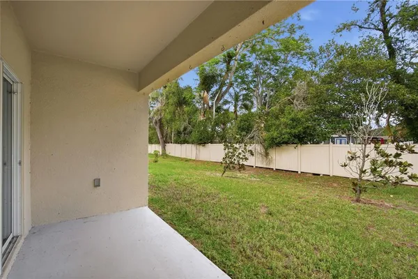 $2,350 | 5217 Hillside Meadow Place, Tampa, FL 33610